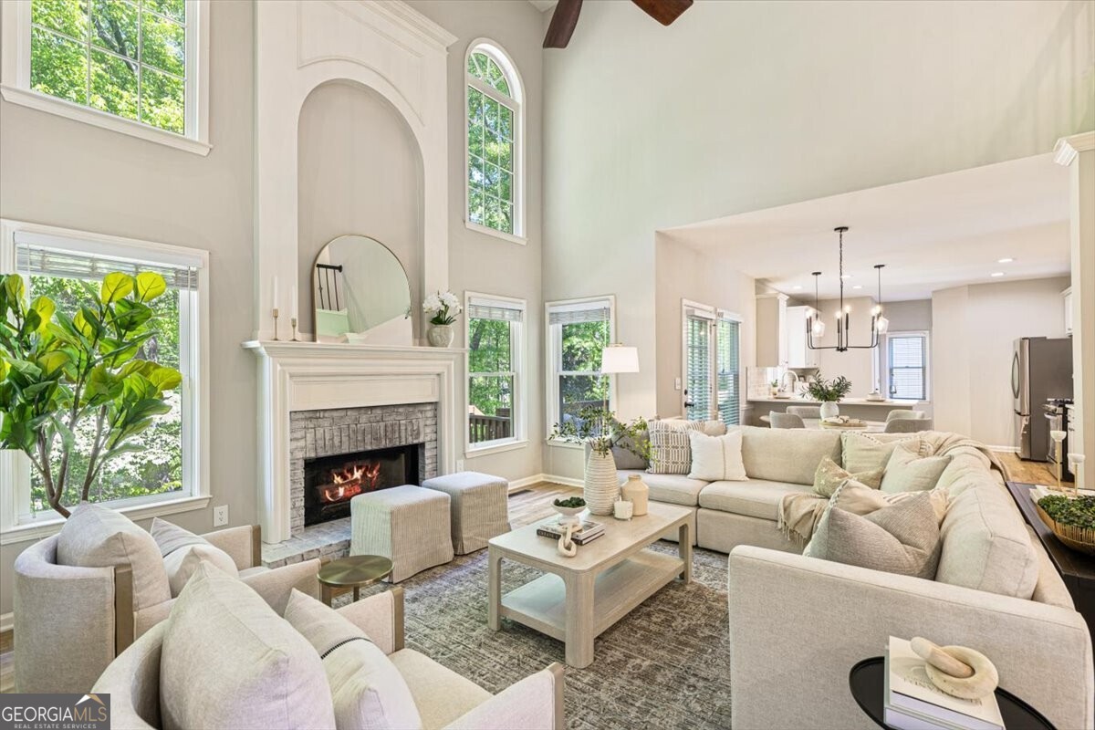 1110 Compass Pointe XING