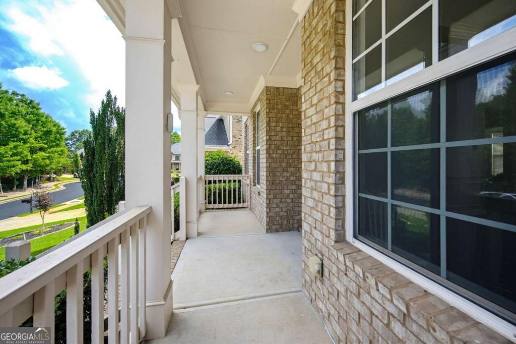 Photo of 720 Yasha Court, Alpharetta, GA 30005 (MLS # 10808048)