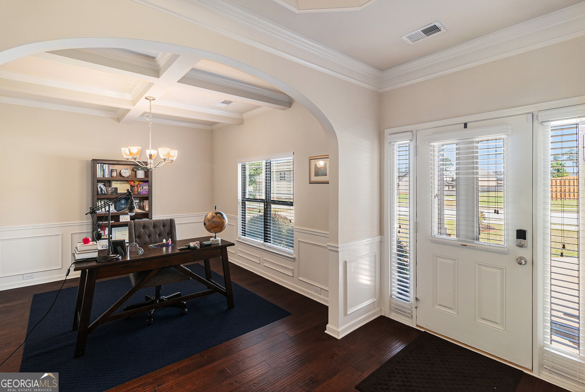 90 Streamside DR