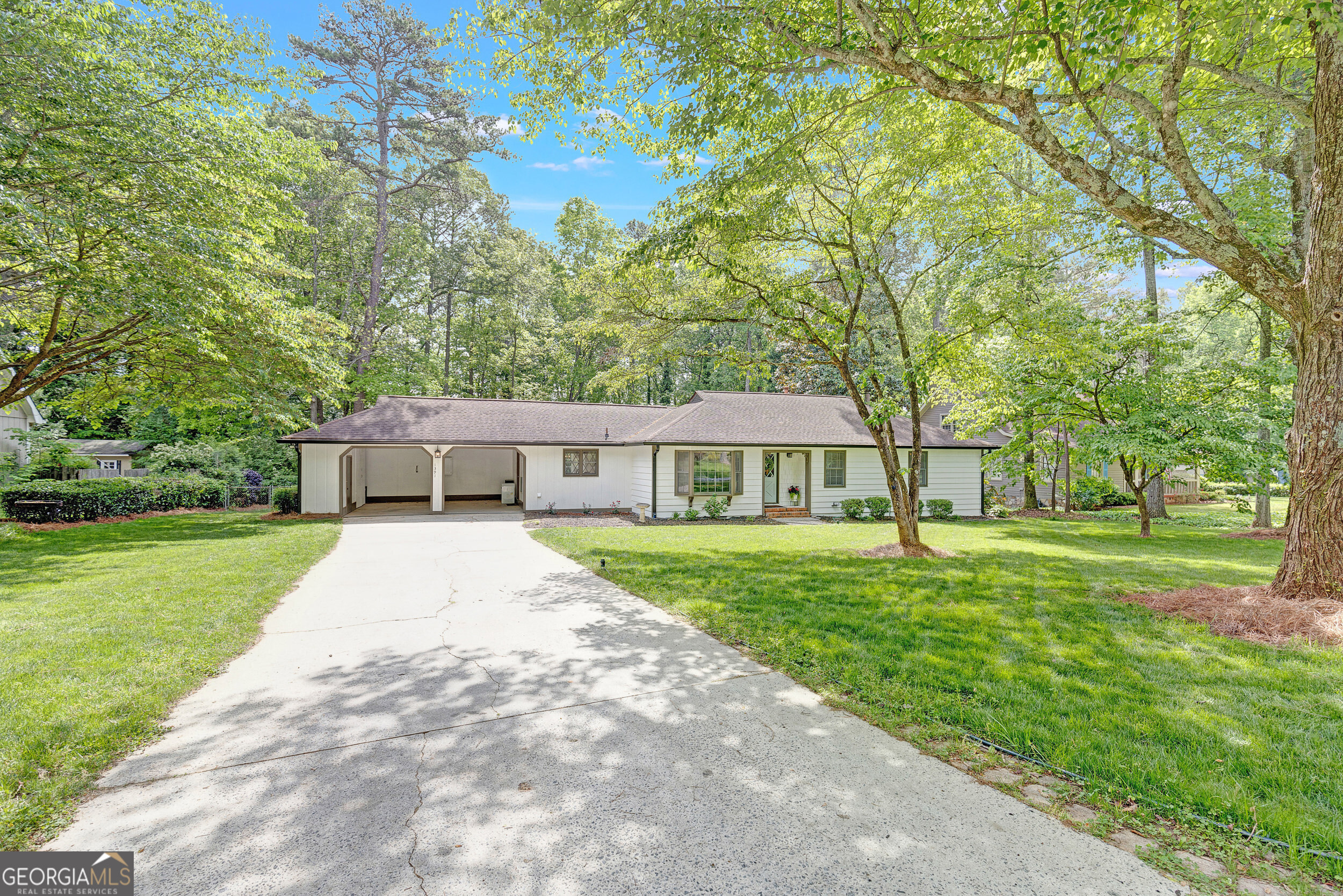 1391 Arden DR SW
