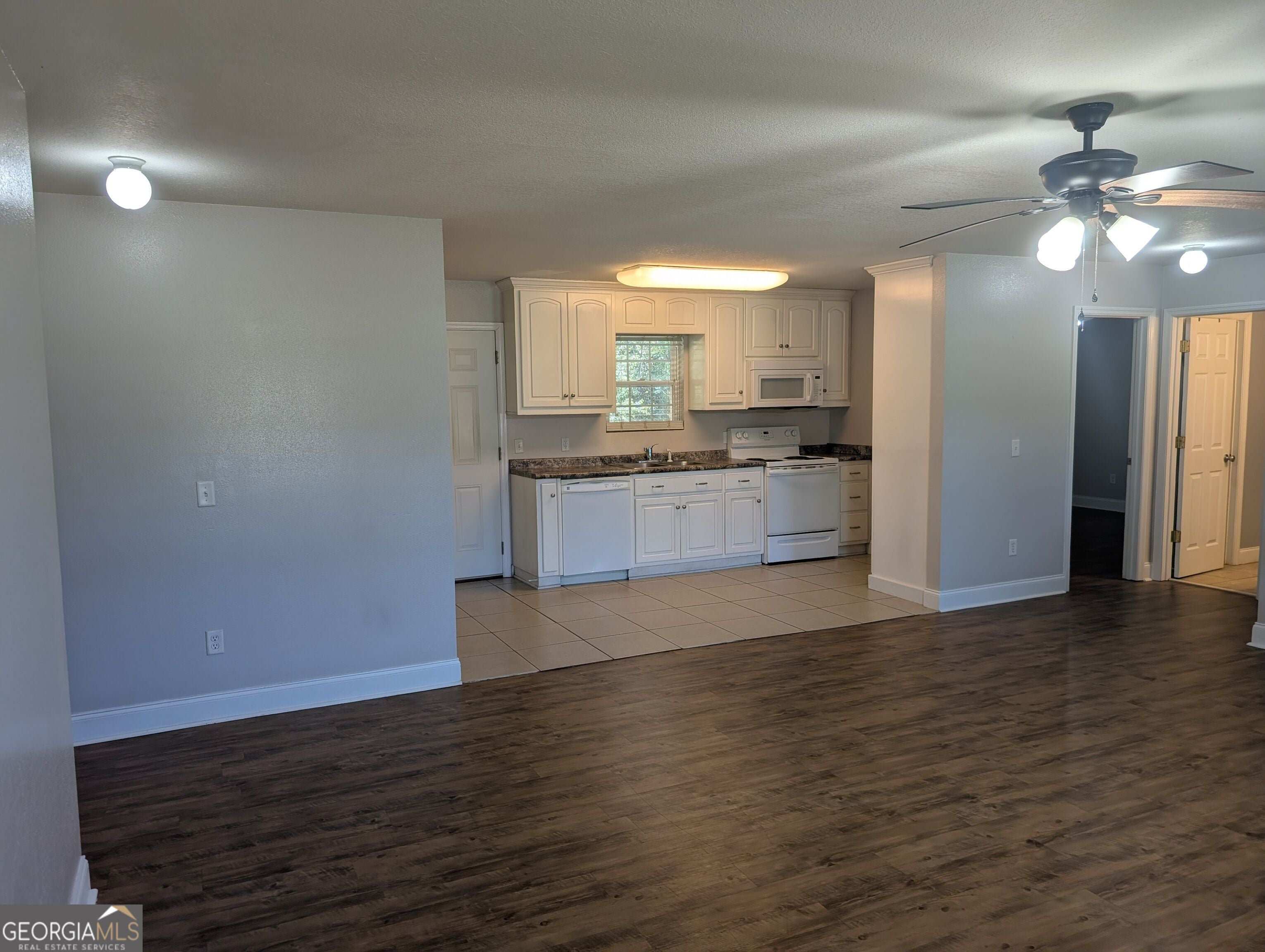 114 Atkinson DR