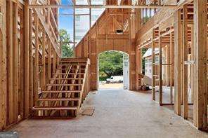 720 Edgewater TRL