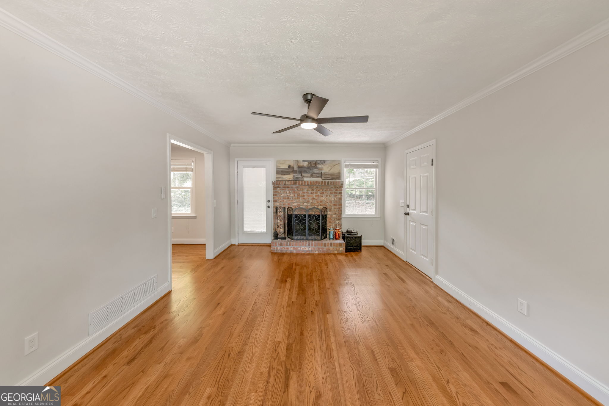 180 Dublin CT SW