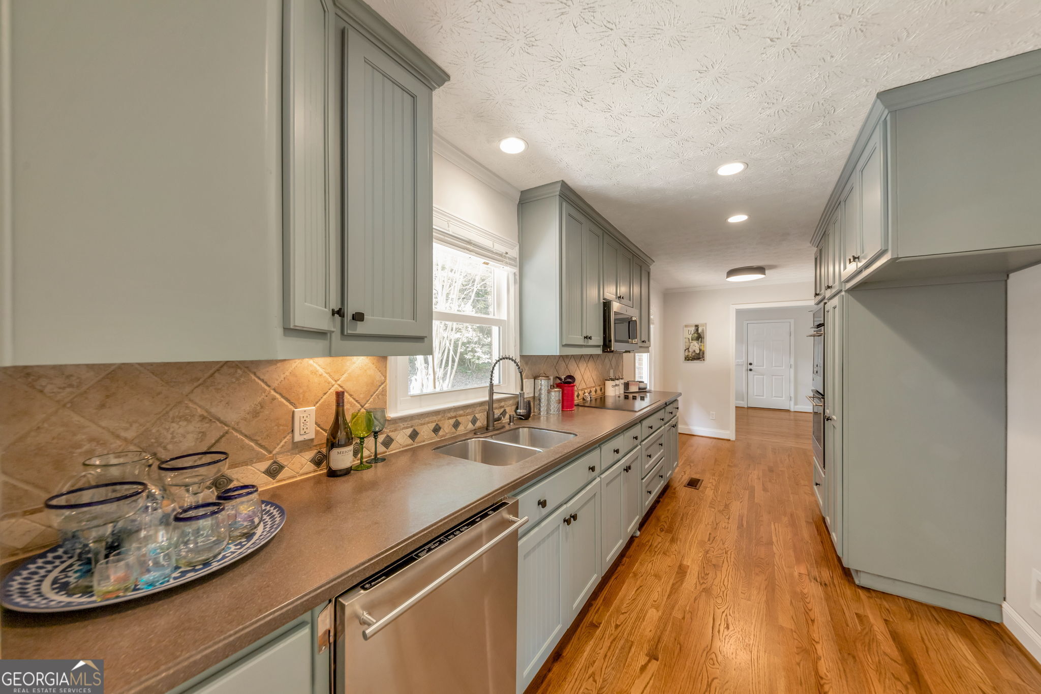 180 Dublin CT SW