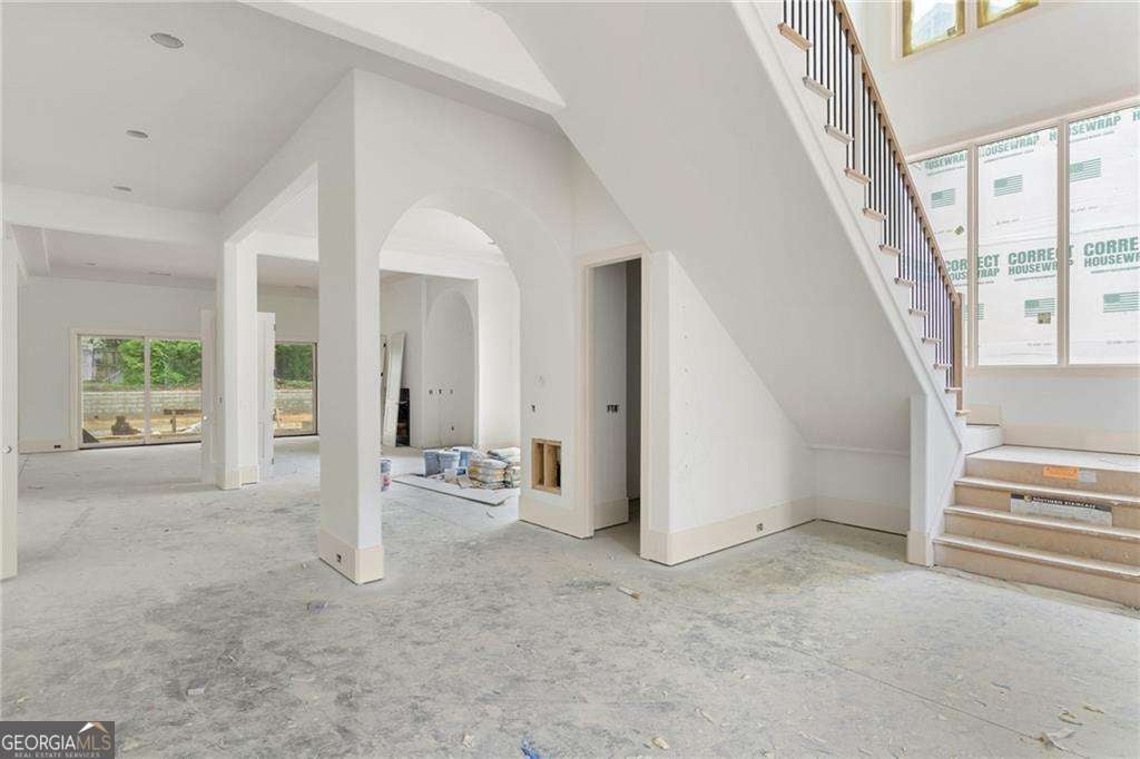 305 Hook RD
