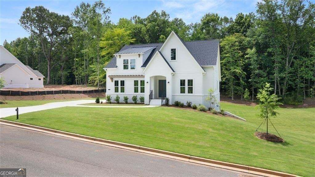 Photo of 8350 Creekside Overlook Drive, Gainesville, GA 30506 (MLS # 10845843)