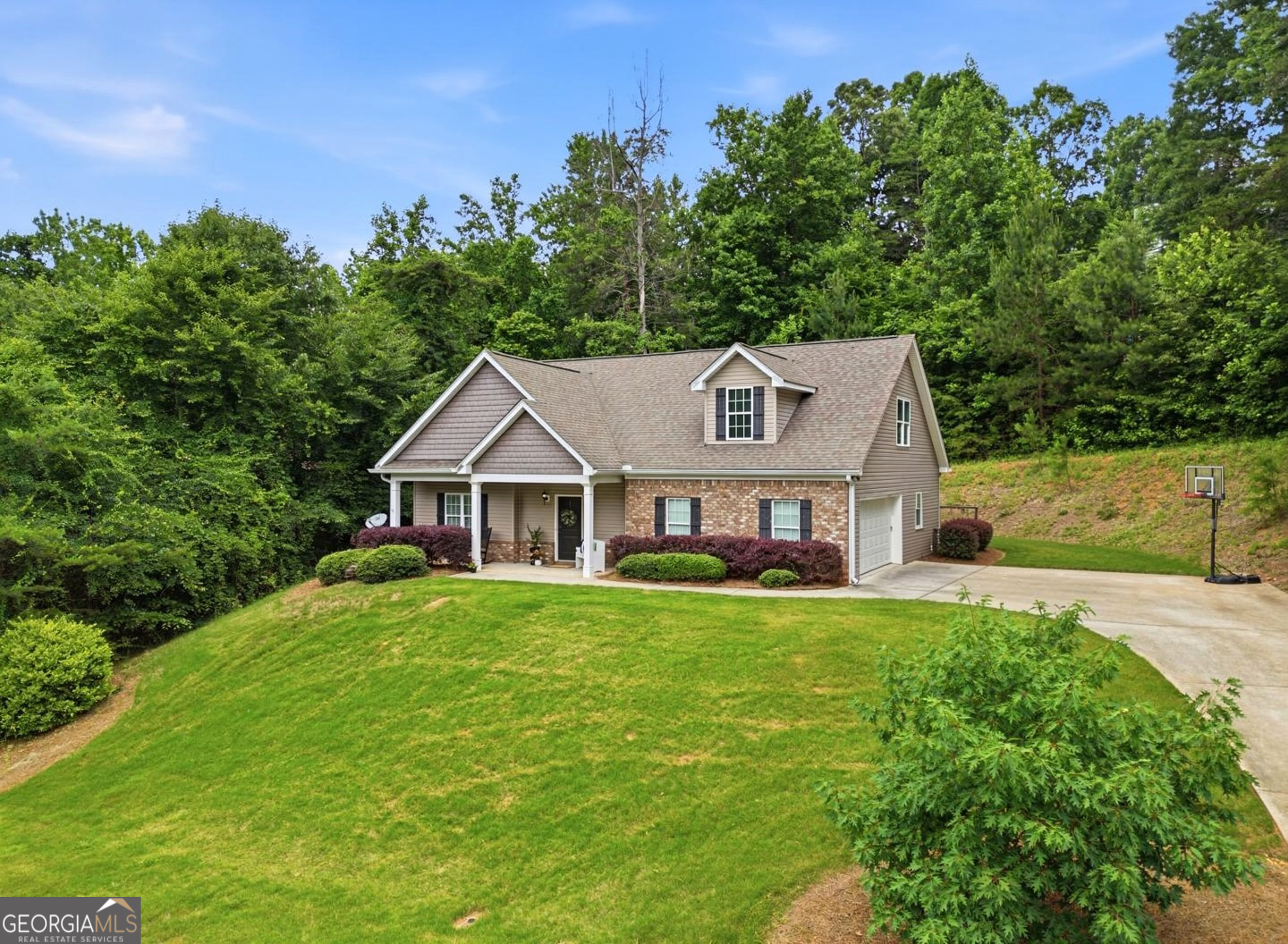 5553 Checkered Spot DR