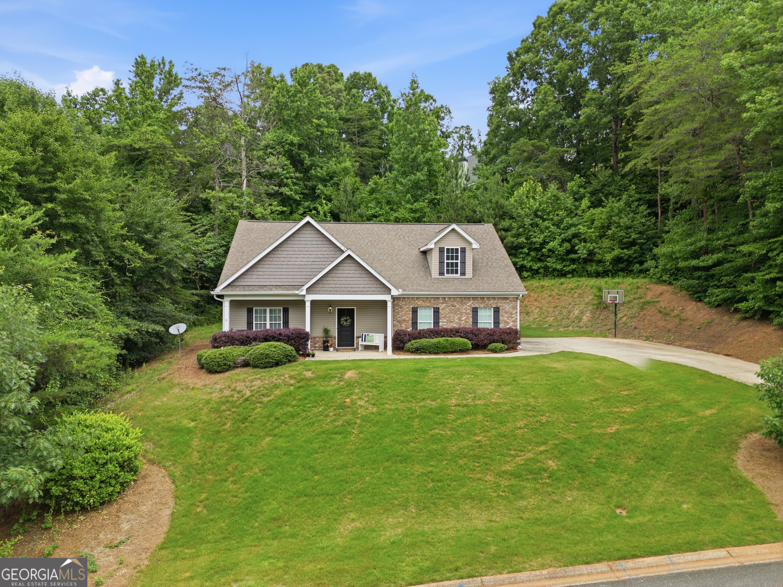 5553 Checkered Spot DR