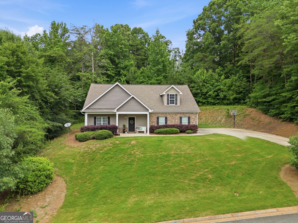 Photo of 5553 Checkered Spot Drive, Gainesville, GA 30506 (MLS # 10790086)