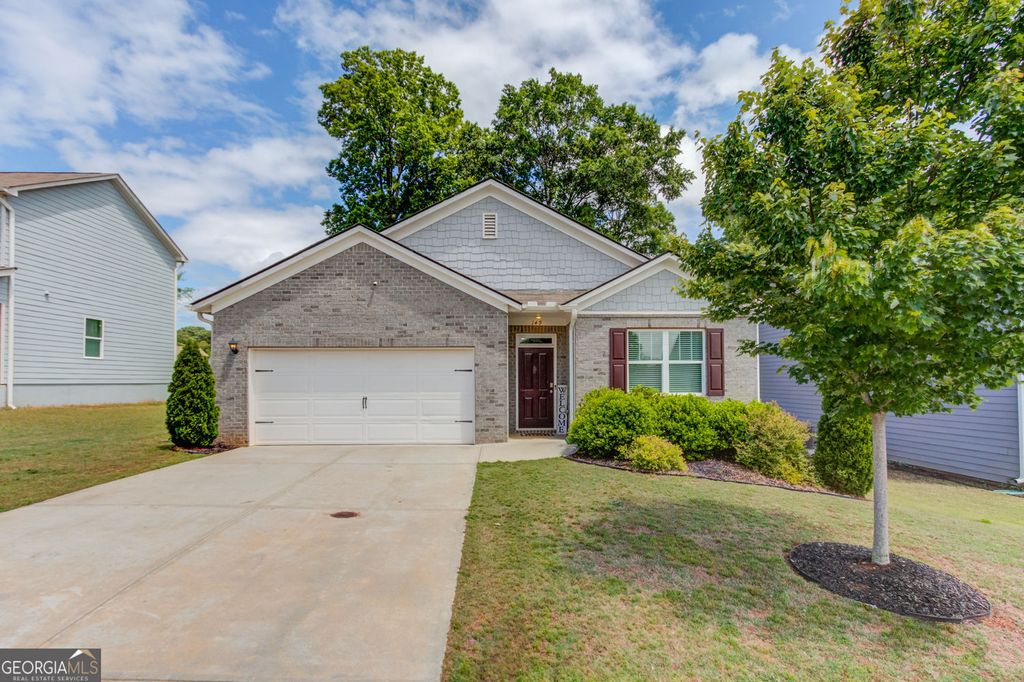 Photo of 149 Starbuck Parkway, Pendergrass, GA 30567 (MLS # 10762211)