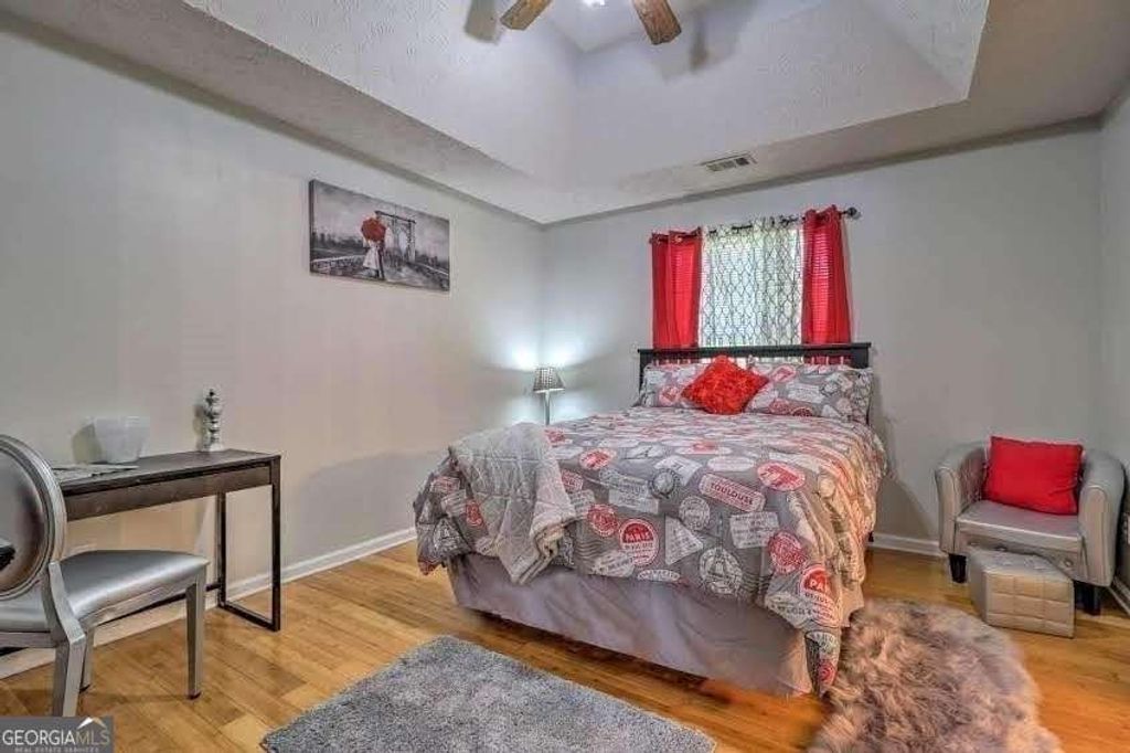 Photo of 483 Oak Drive, Atlanta, GA 30354 (MLS # 10686900)