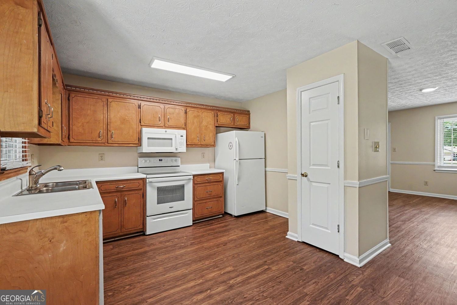 2835 Shane DR
