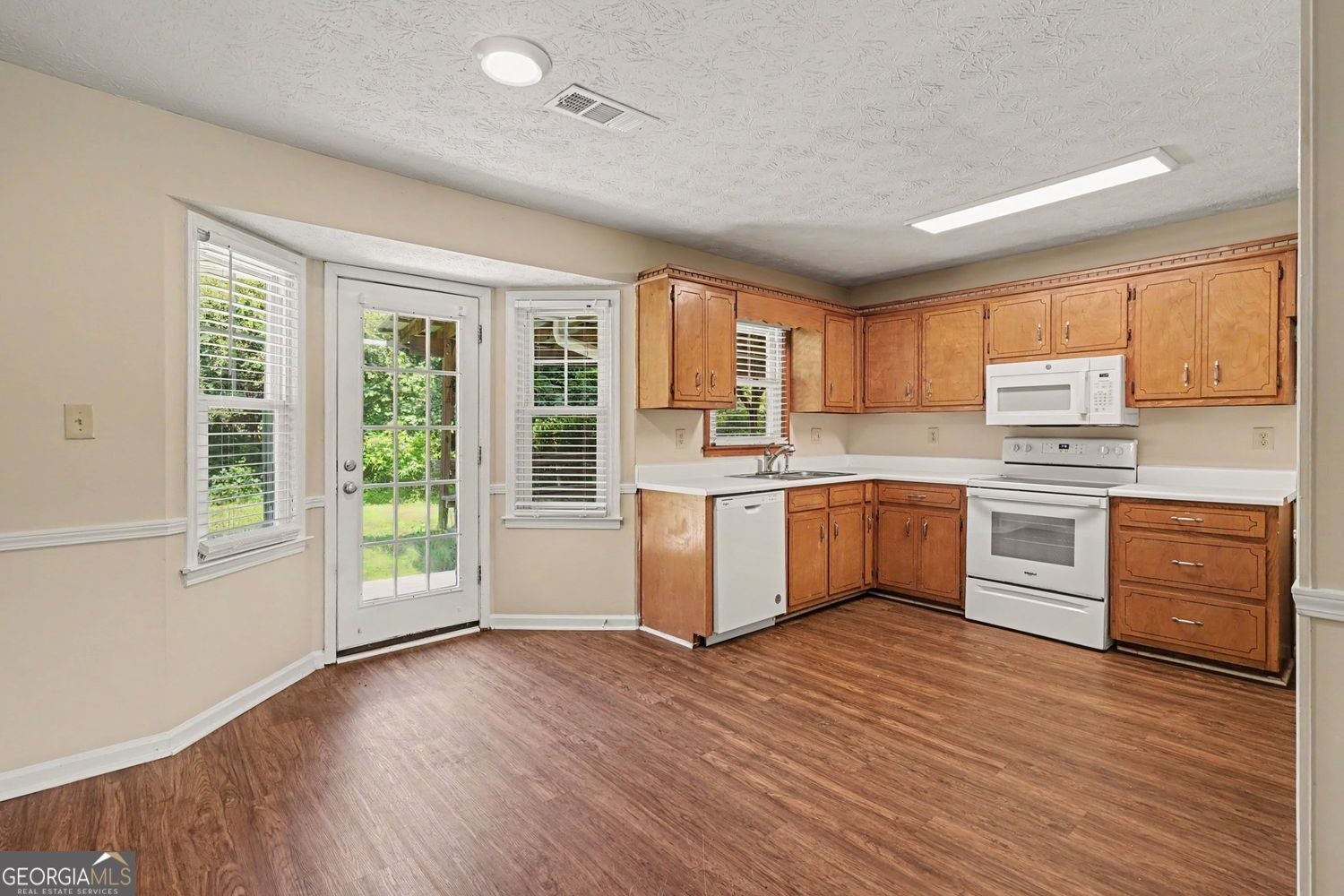 2835 Shane DR