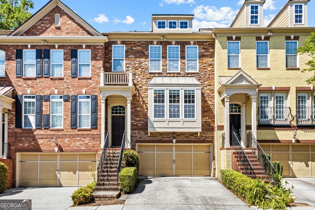 Photo of 890 West Road NE, Atlanta, GA 30324 (MLS # 10673321)