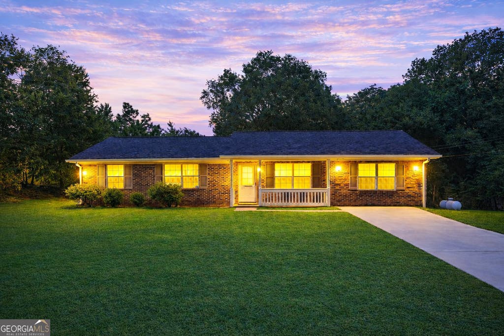 Photo of 657 Tom McKinley Road, Thomaston, GA 30286 (MLS # 10830126)