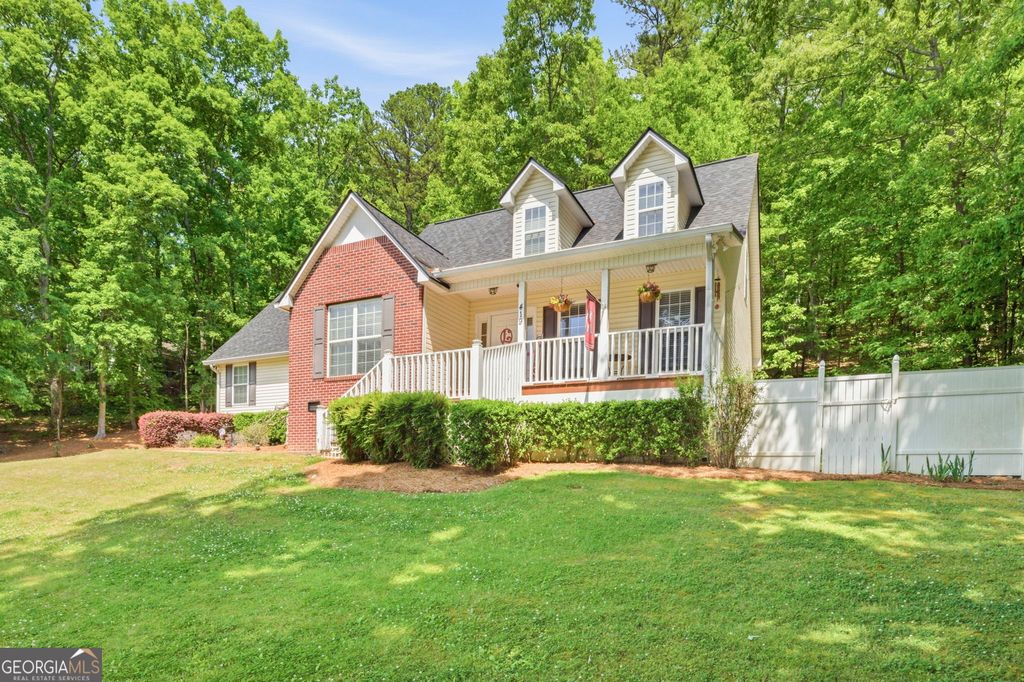 Photo of 419 Flora Ave Extension SE, Rome, GA 30161 (MLS # 10741165)