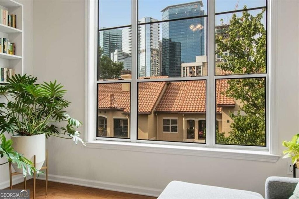 Photo of 955 Juniper Street NE #3327, Atlanta, GA 30309 (MLS # 10756801)