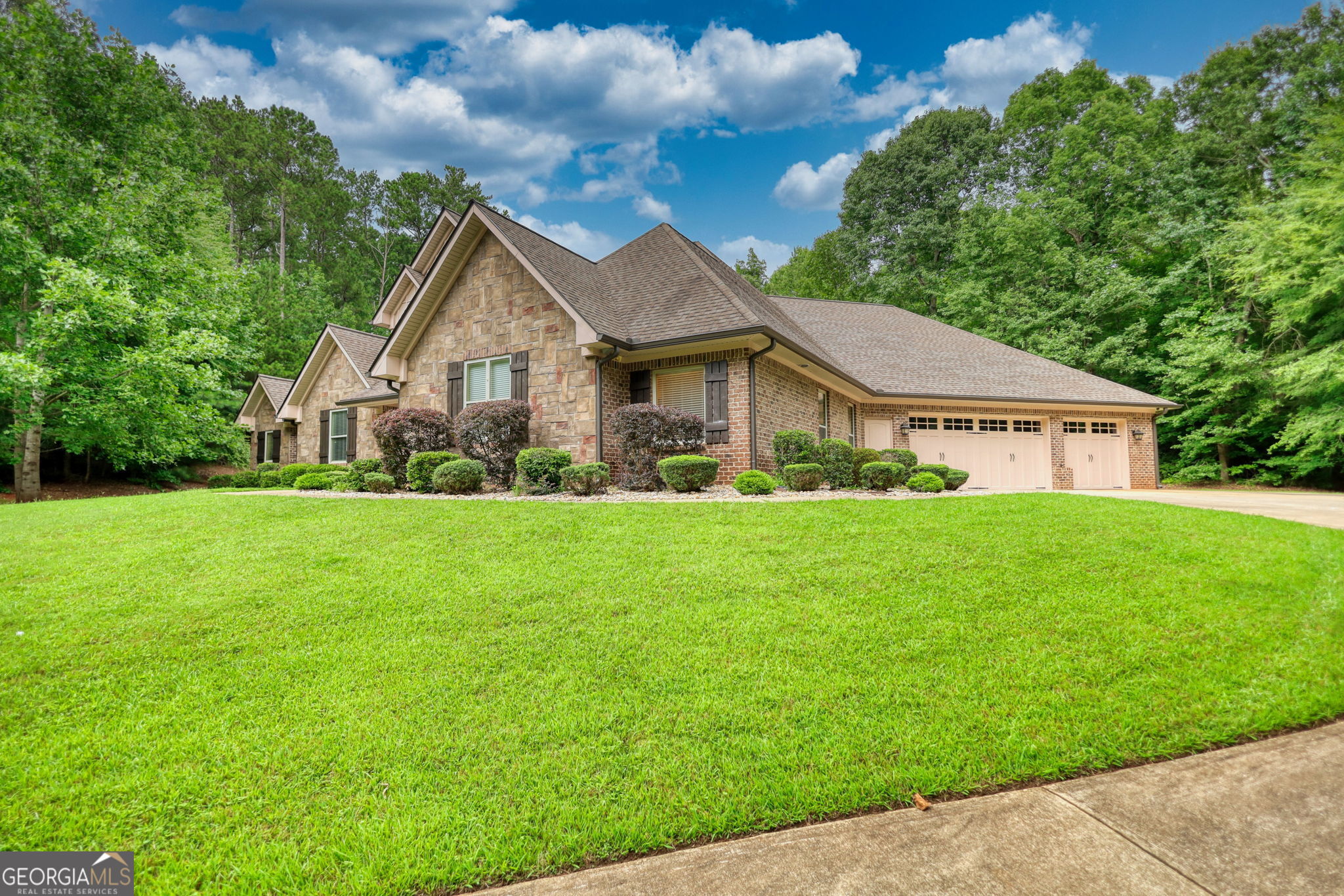 360 Wyldewoode DR