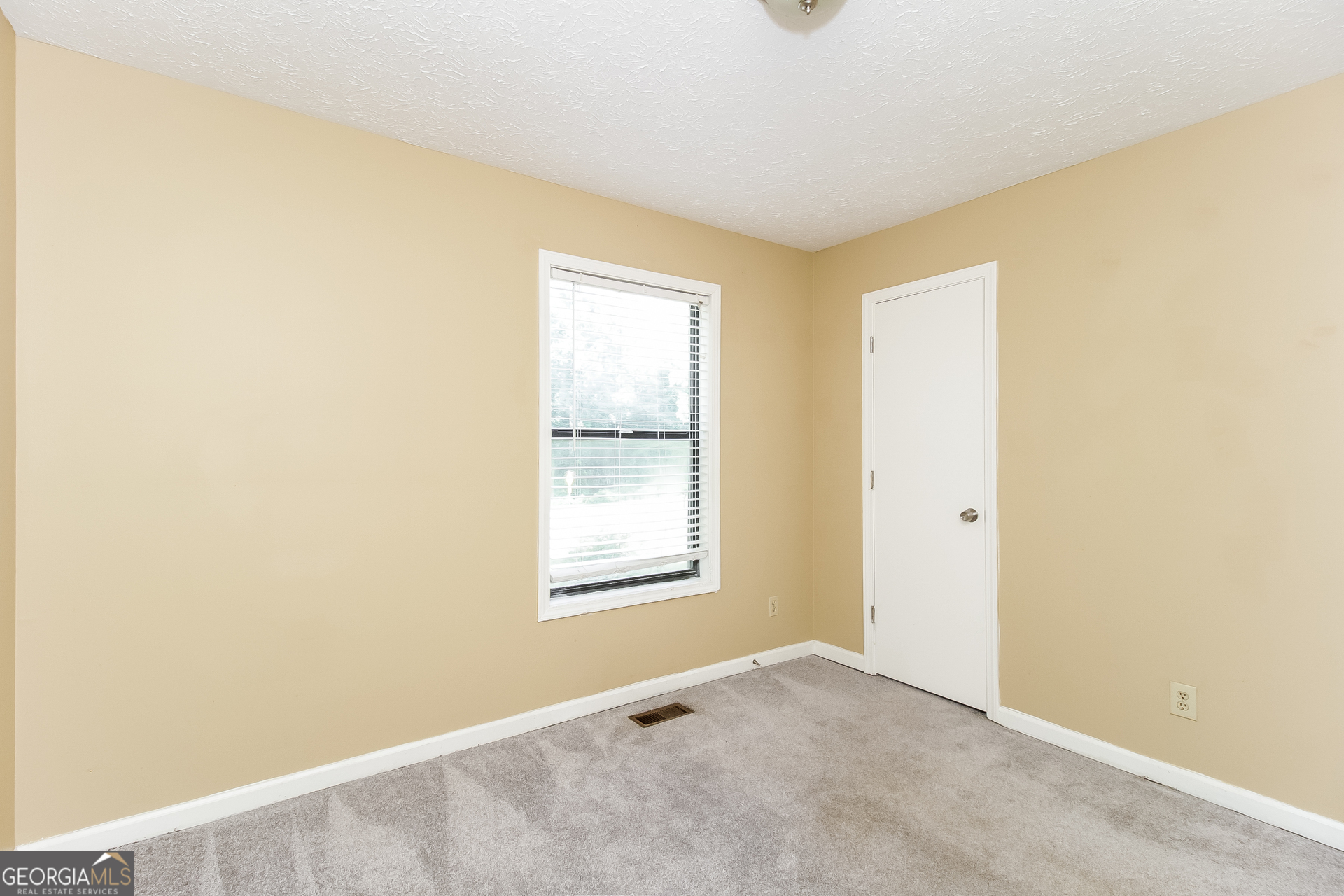 CEDAR HOLLOW - Residential Lease