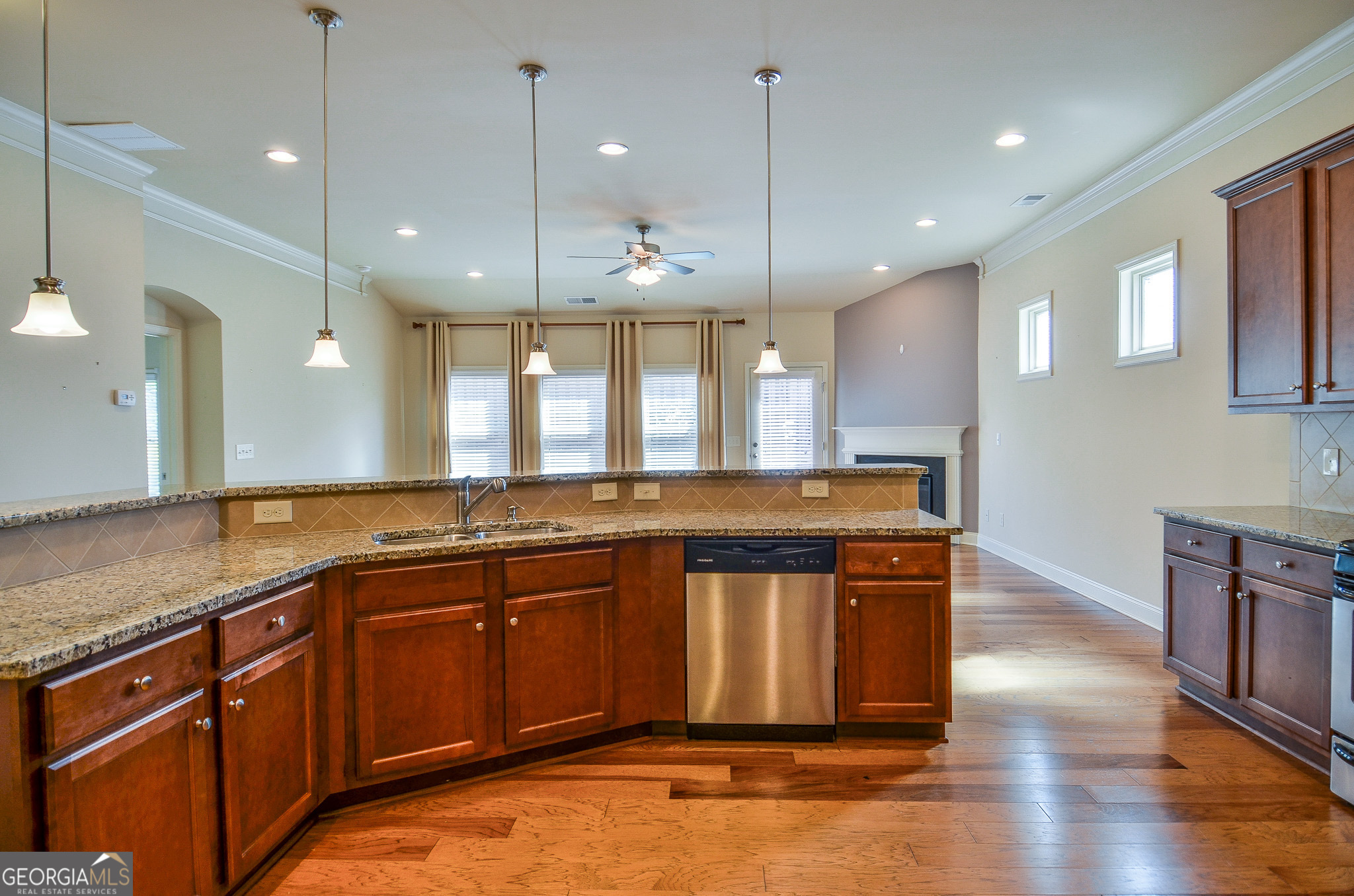 Piedmont Corners - Residential