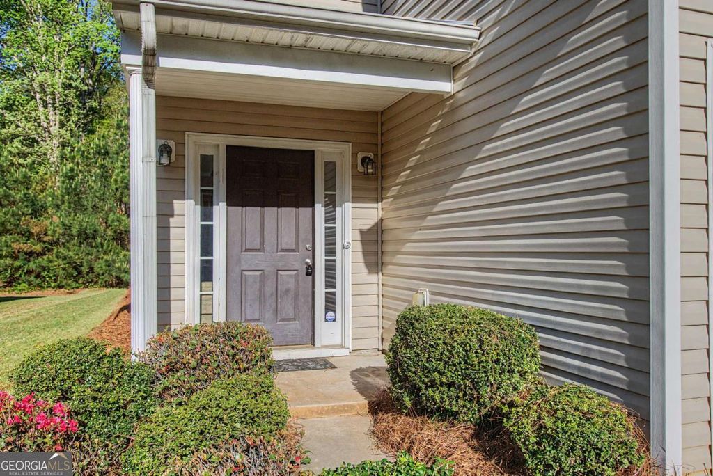 Photo of 6114 Citico River Lane, Union City, GA 30291 (MLS # 10730472)