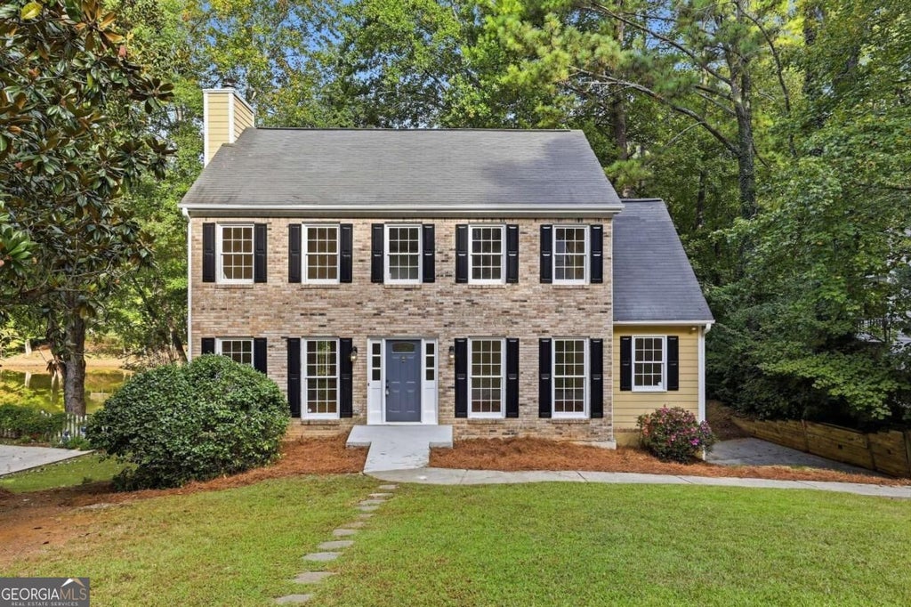 Photo of 2706 Lillie Lake Drive SW, Marietta, GA 30064 (MLS # 10868219)