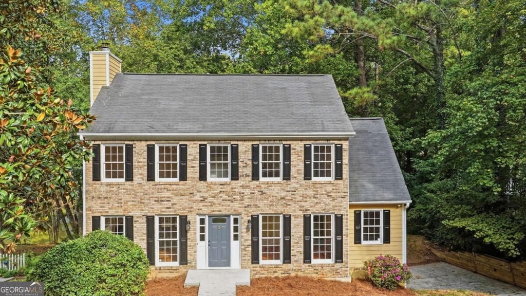 Photo of 2706 Lillie Lake Drive SW, Marietta, GA 30064 (MLS # 10868219)