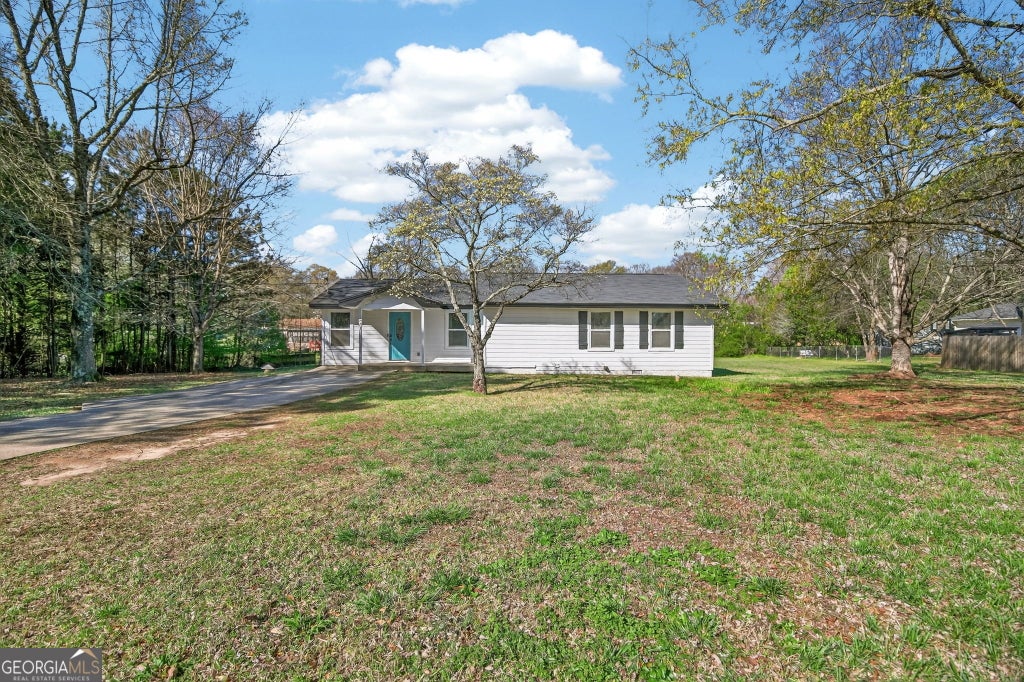 Photo of 571 Oak Grove Road, McDonough, GA 30253 (MLS # 10874182)