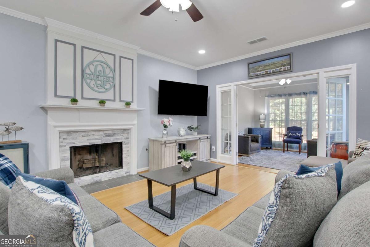 3625 River Summit TRL