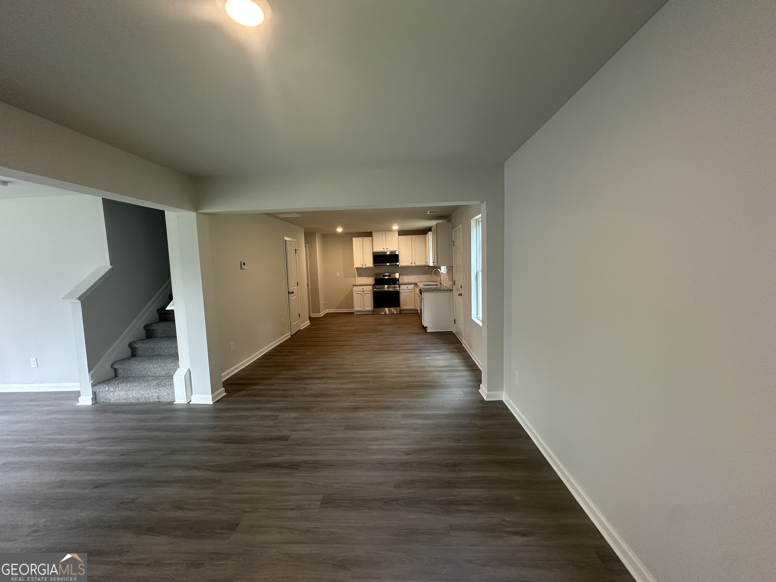 35 Heyman DR 85