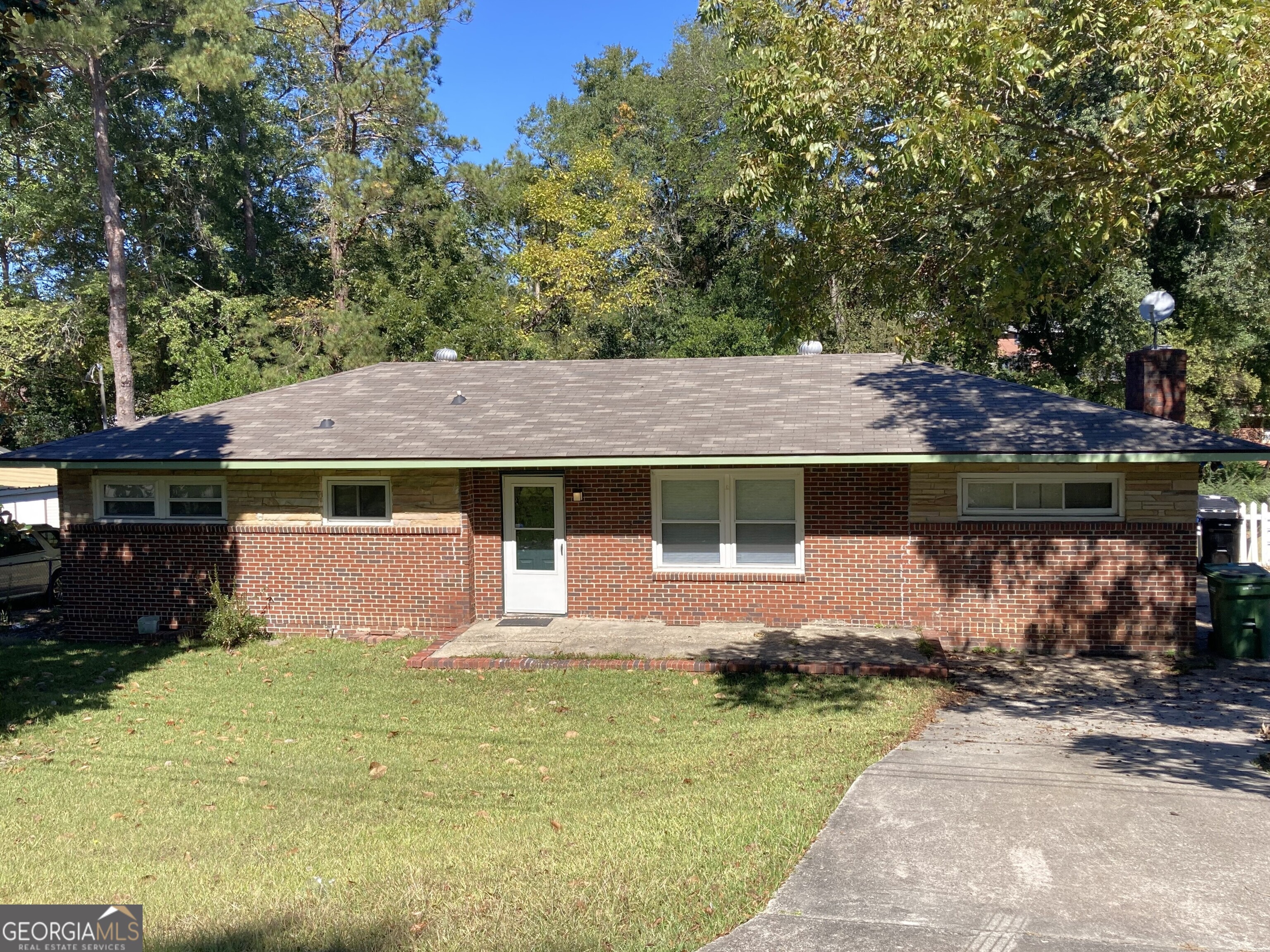 3589 Irwin WAY