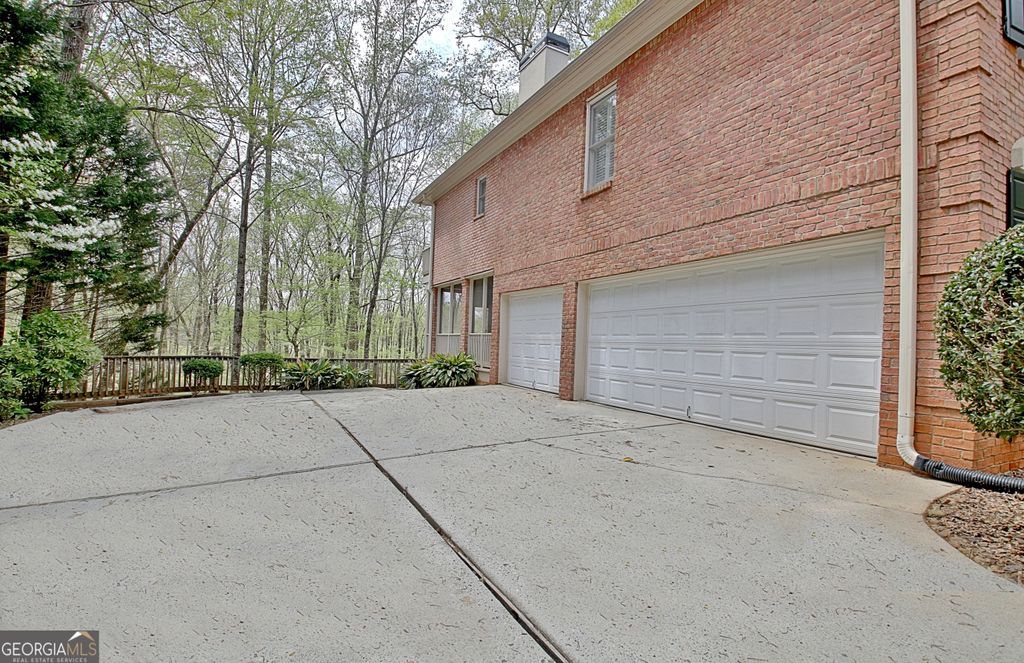 listing image 106