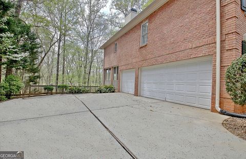 listing image 106
