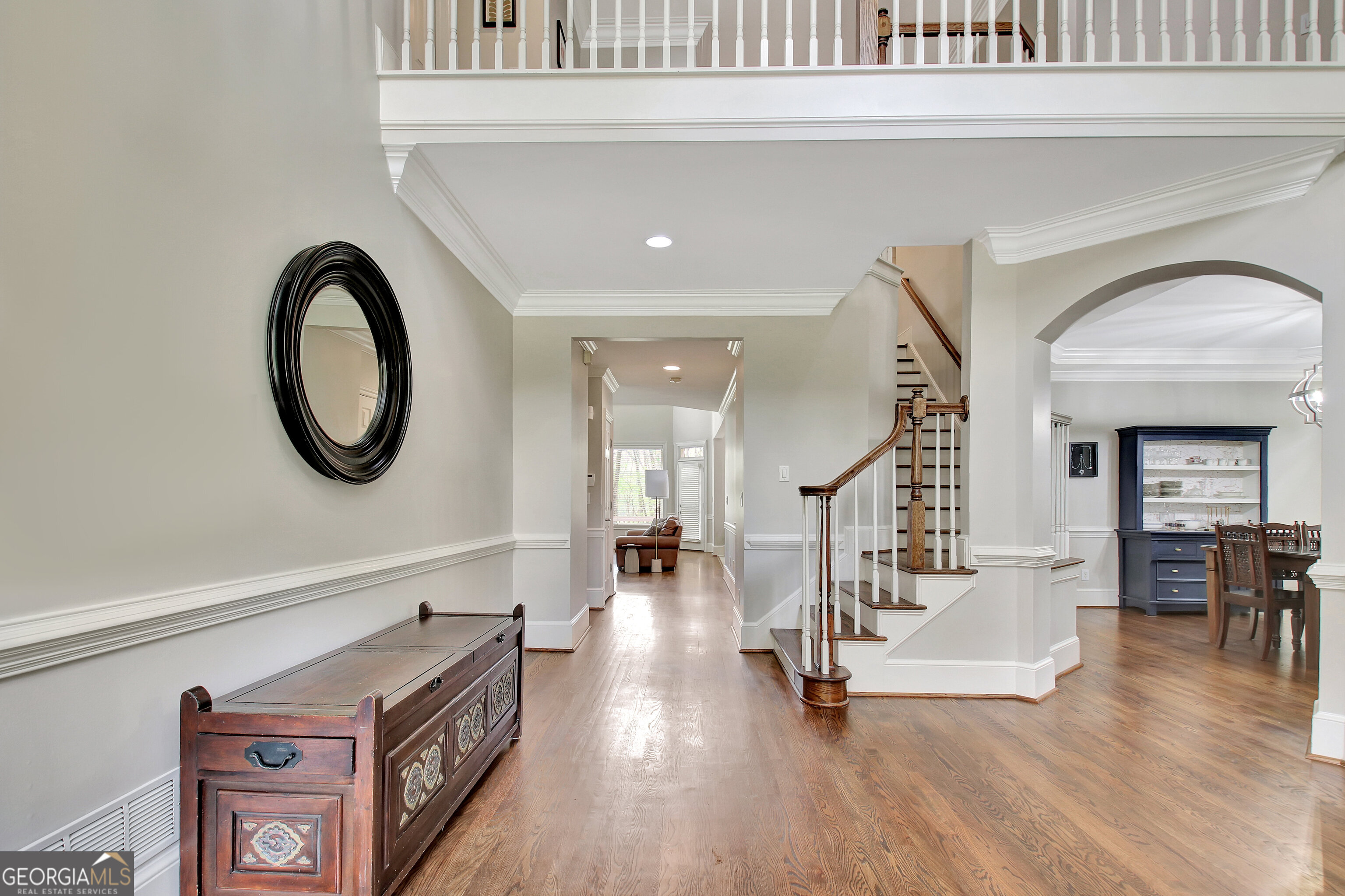 285 Broadmoor DR