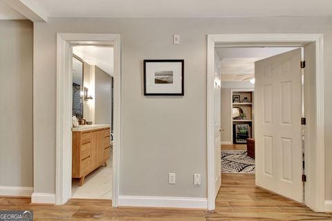 listing image 91
