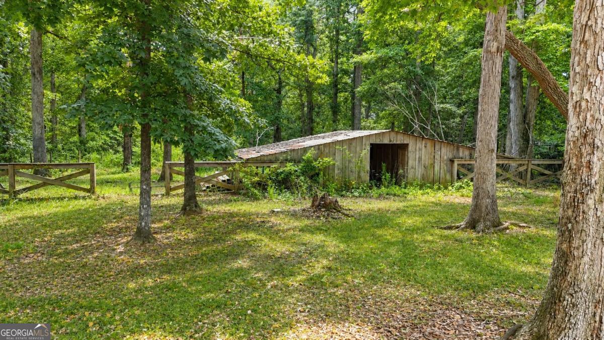 2363 Rat Kinney RD