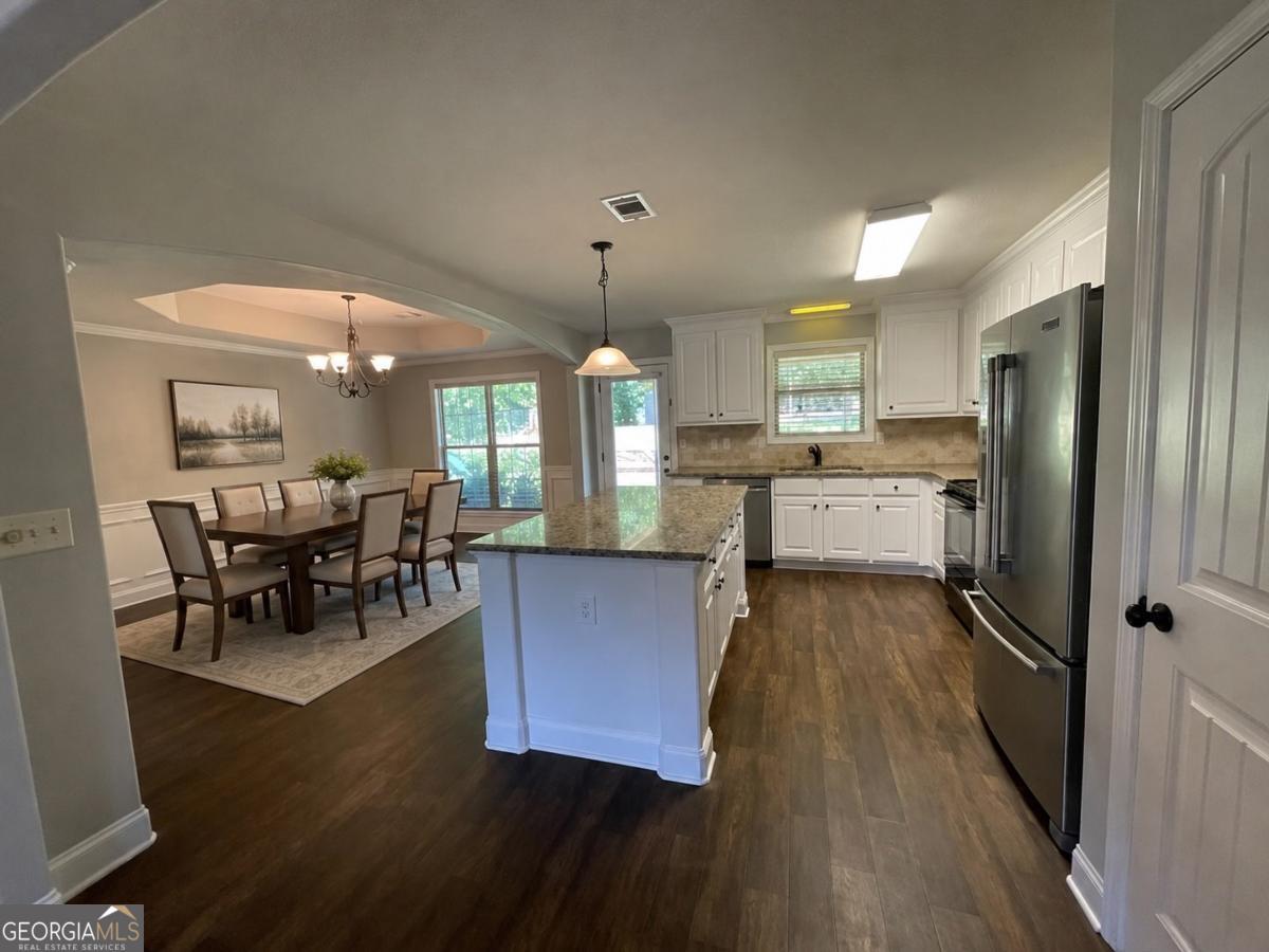2363 Rat Kinney RD