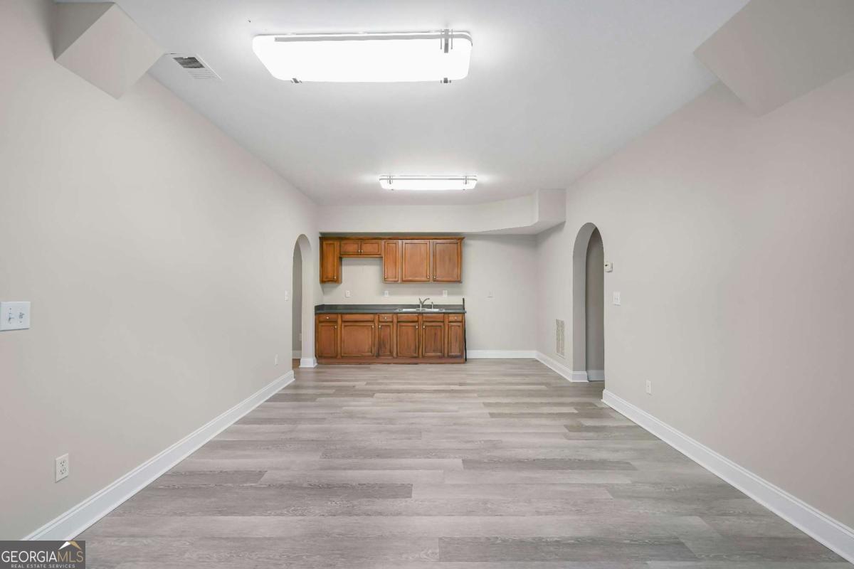 Royal Oak Estates - Residential