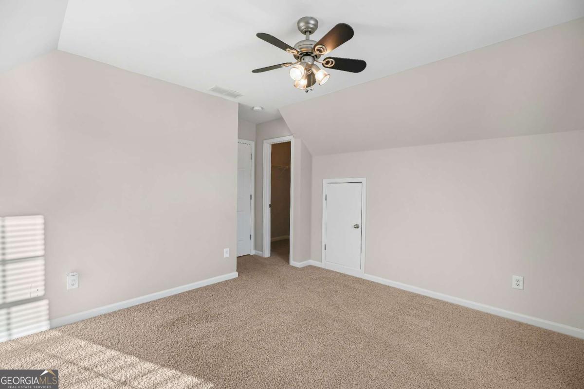 Royal Oak Estates - Residential