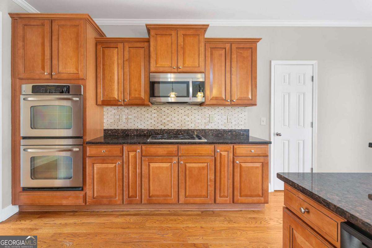 Royal Oak Estates - Residential