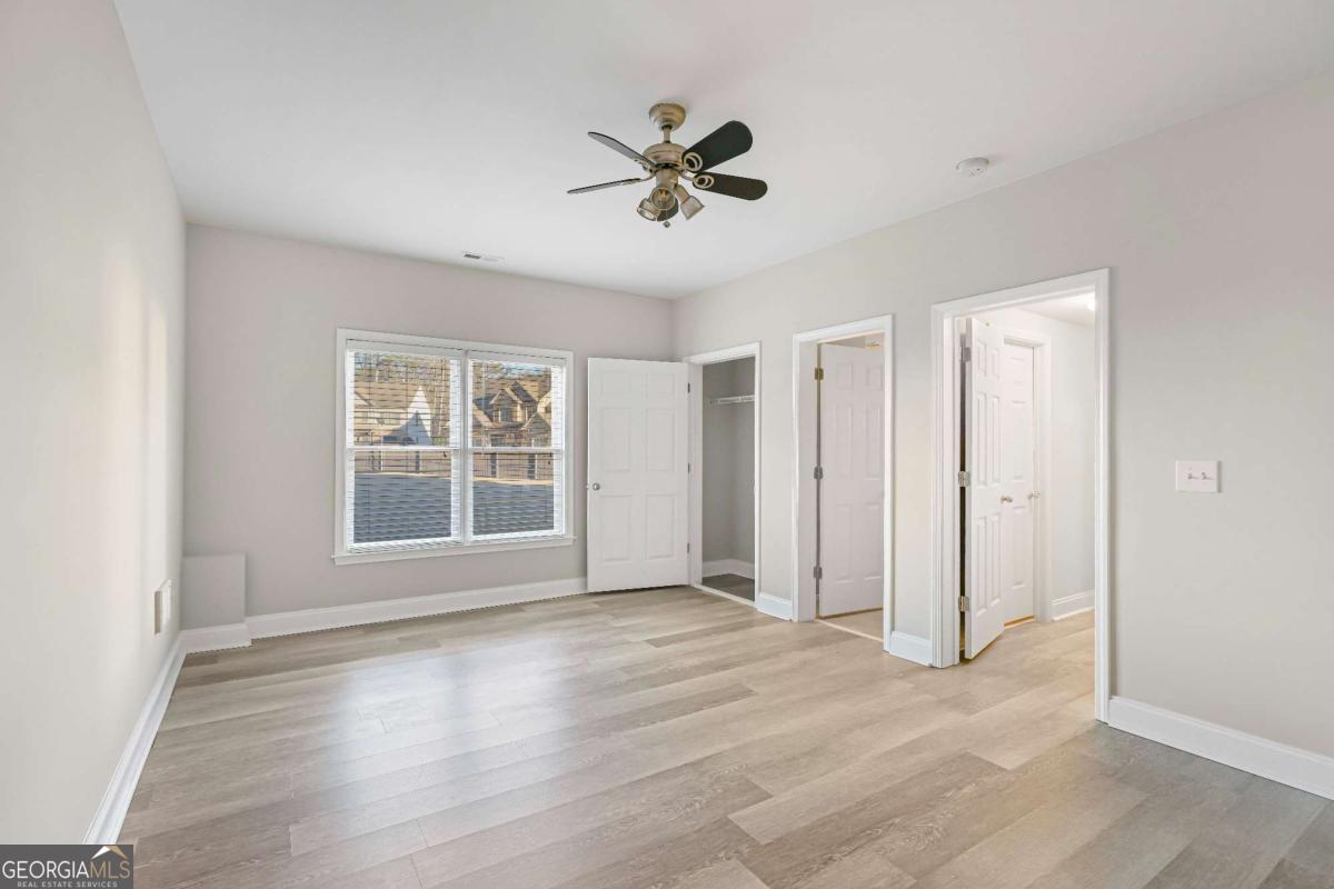 Royal Oak Estates - Residential
