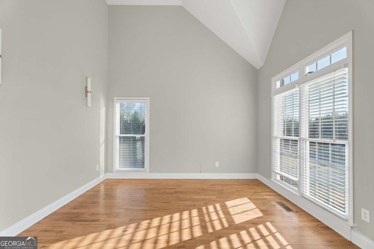 Royal Oak Estates - Residential
