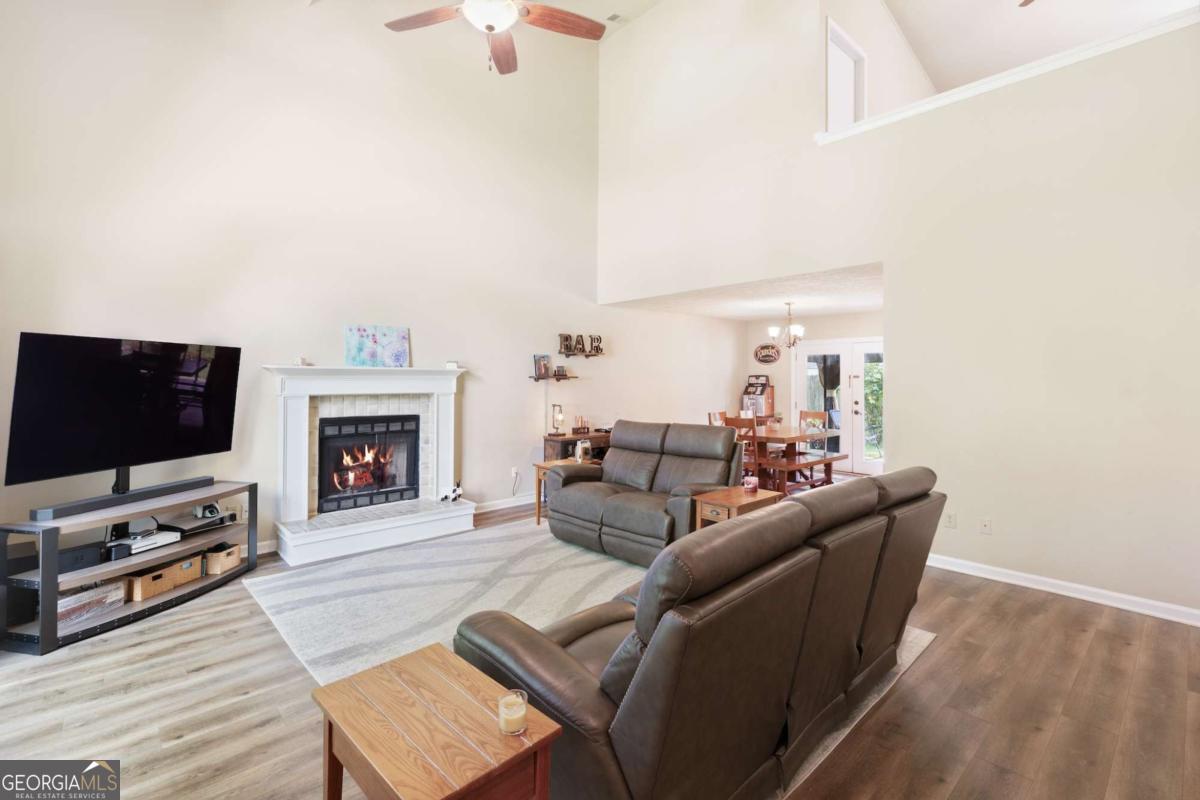 11390 Ridge Hill DR
