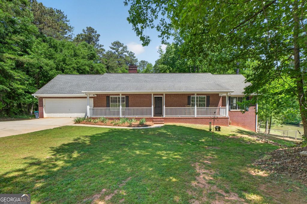 Photo of 1697 Millers Mill Road, Stockbridge, GA 30281 (MLS # 10741460)