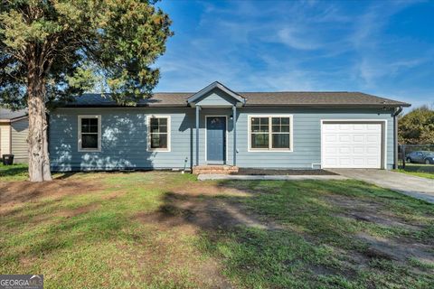 3330 E Royal CT Macon GA 31217