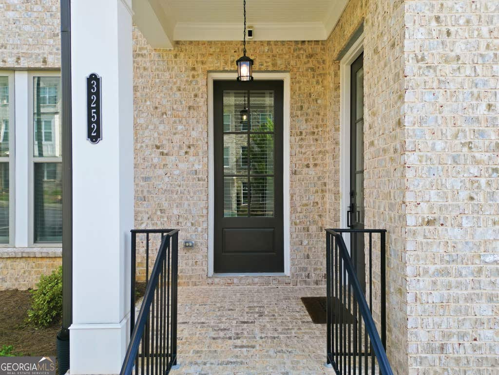 Photo of 3252 Bartee Walk, Suwanee, GA 30024 (MLS # 10802711)