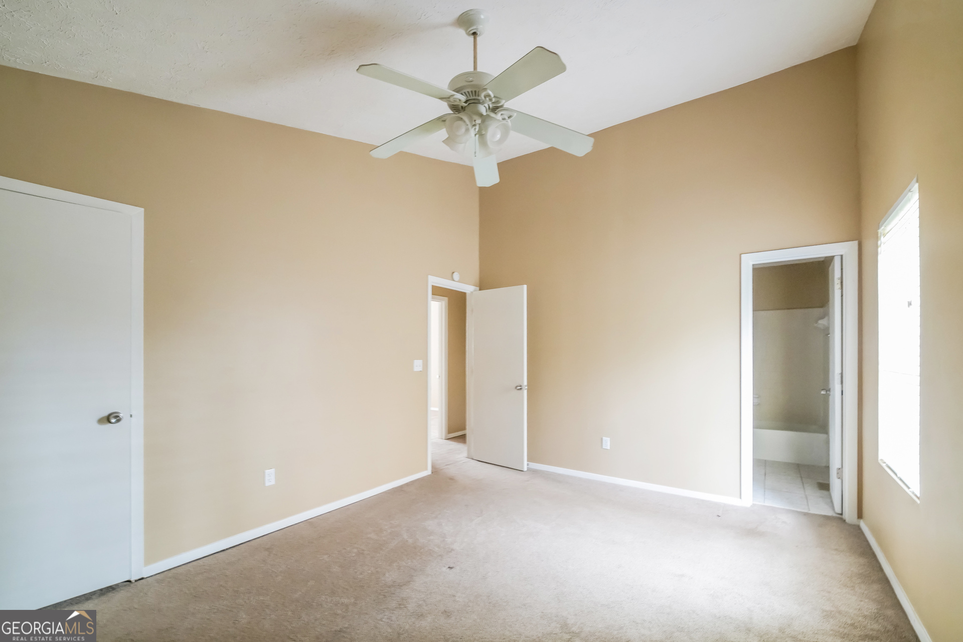 HIGHLAND TRACE - Residential Lease