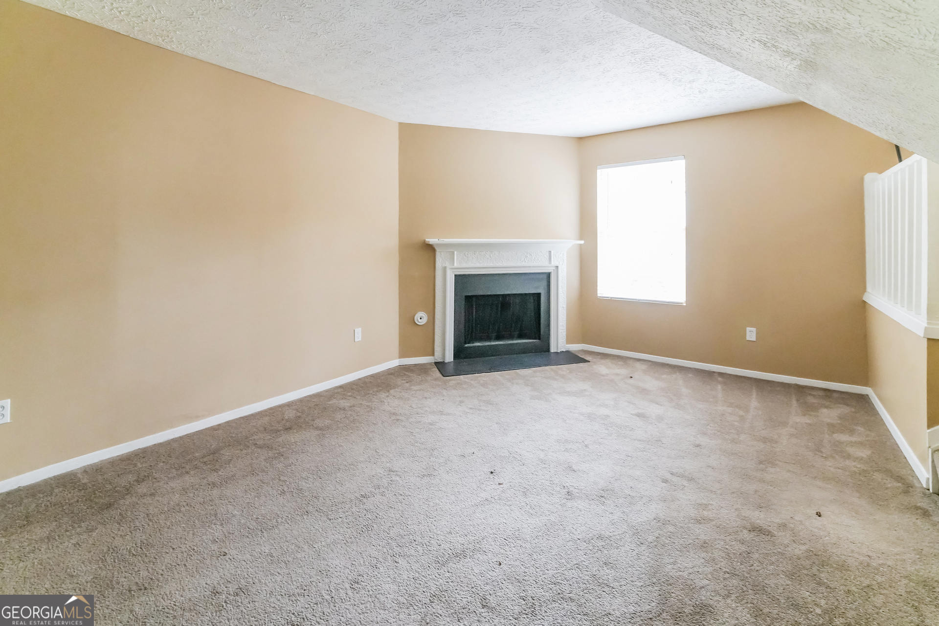 HIGHLAND TRACE - Residential Lease