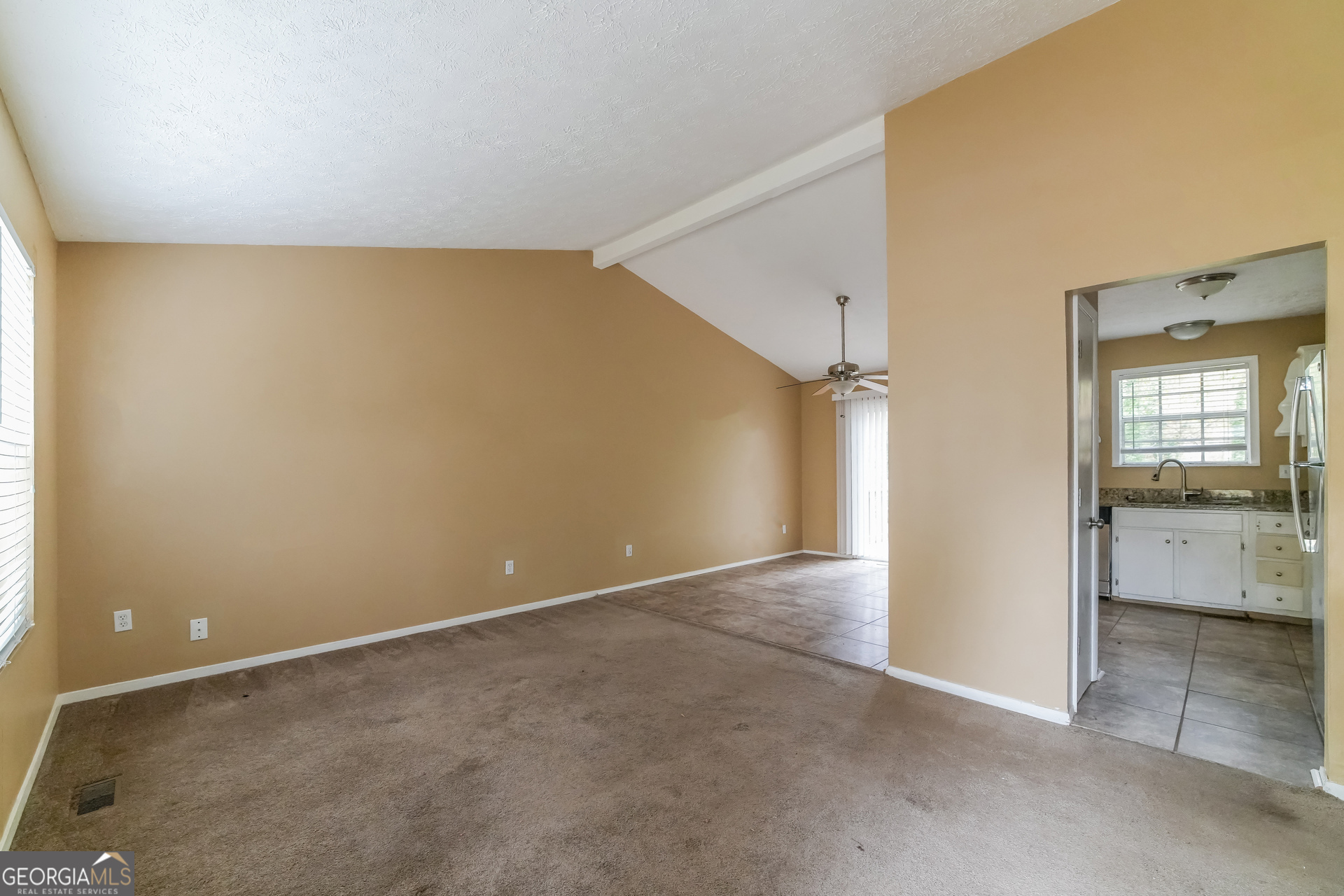 HIGHLAND TRACE - Residential Lease
