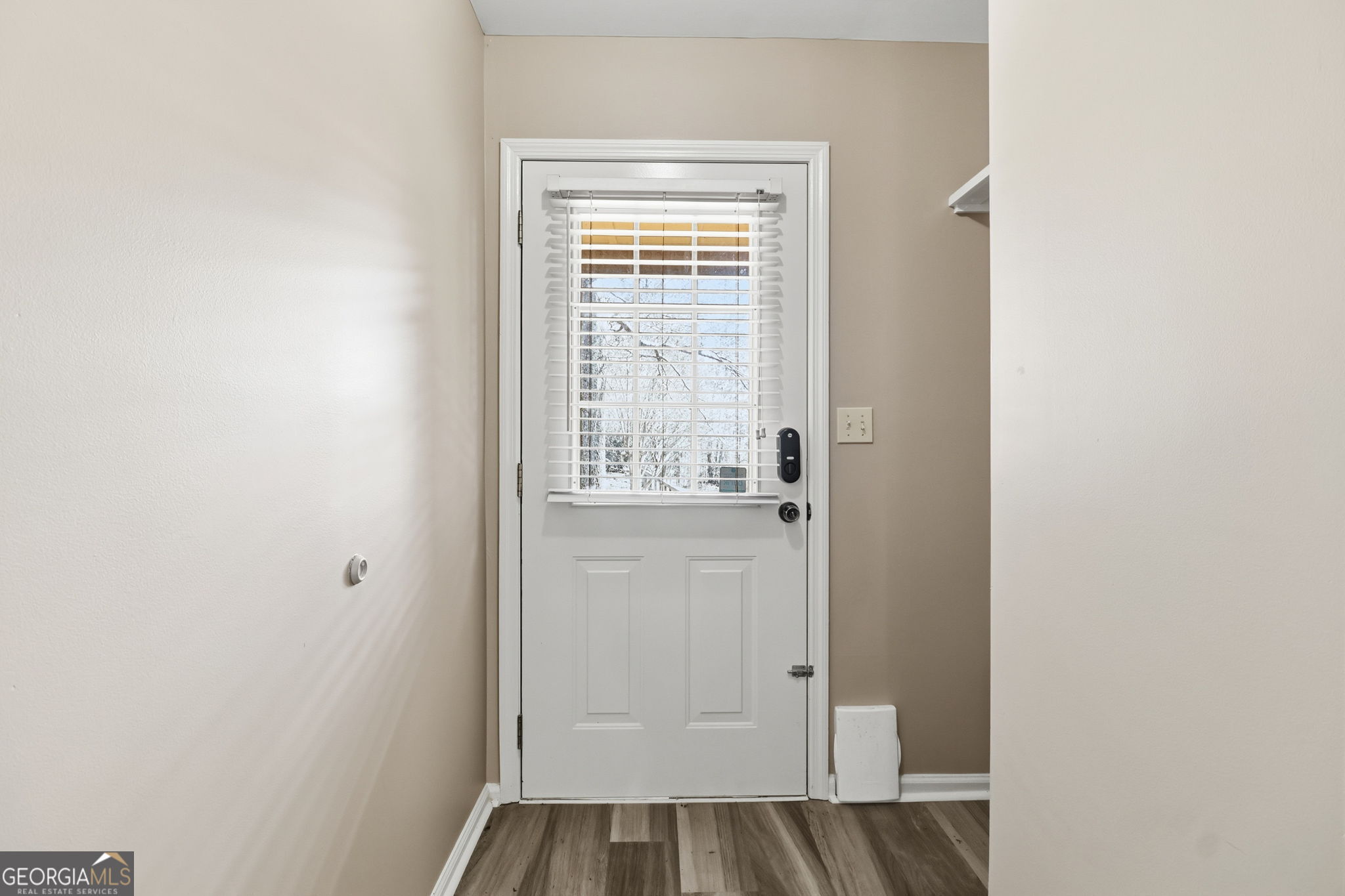 7138 Blacks Bluff RD SW